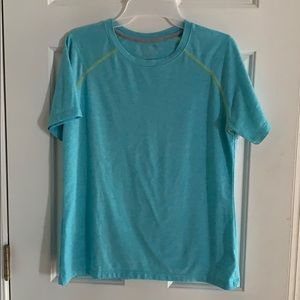 Orvis turquoise T-shirt. Size M.